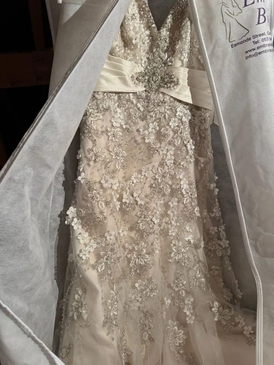Wedding - Image 3