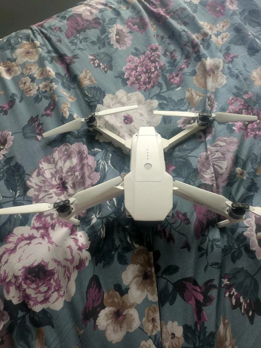 DJI Mavic Pro - Image 1