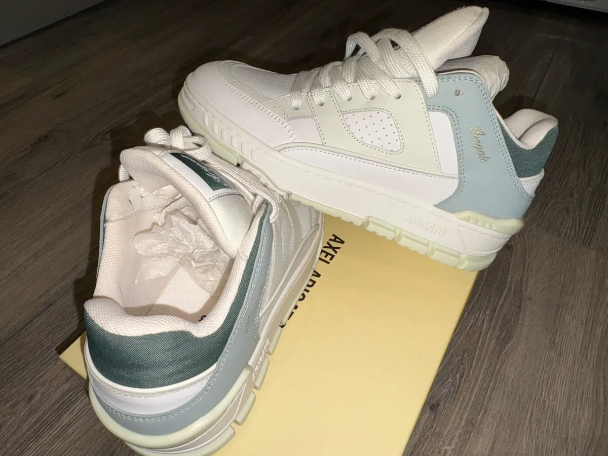 Axel Sneakers Brand New - Image 1