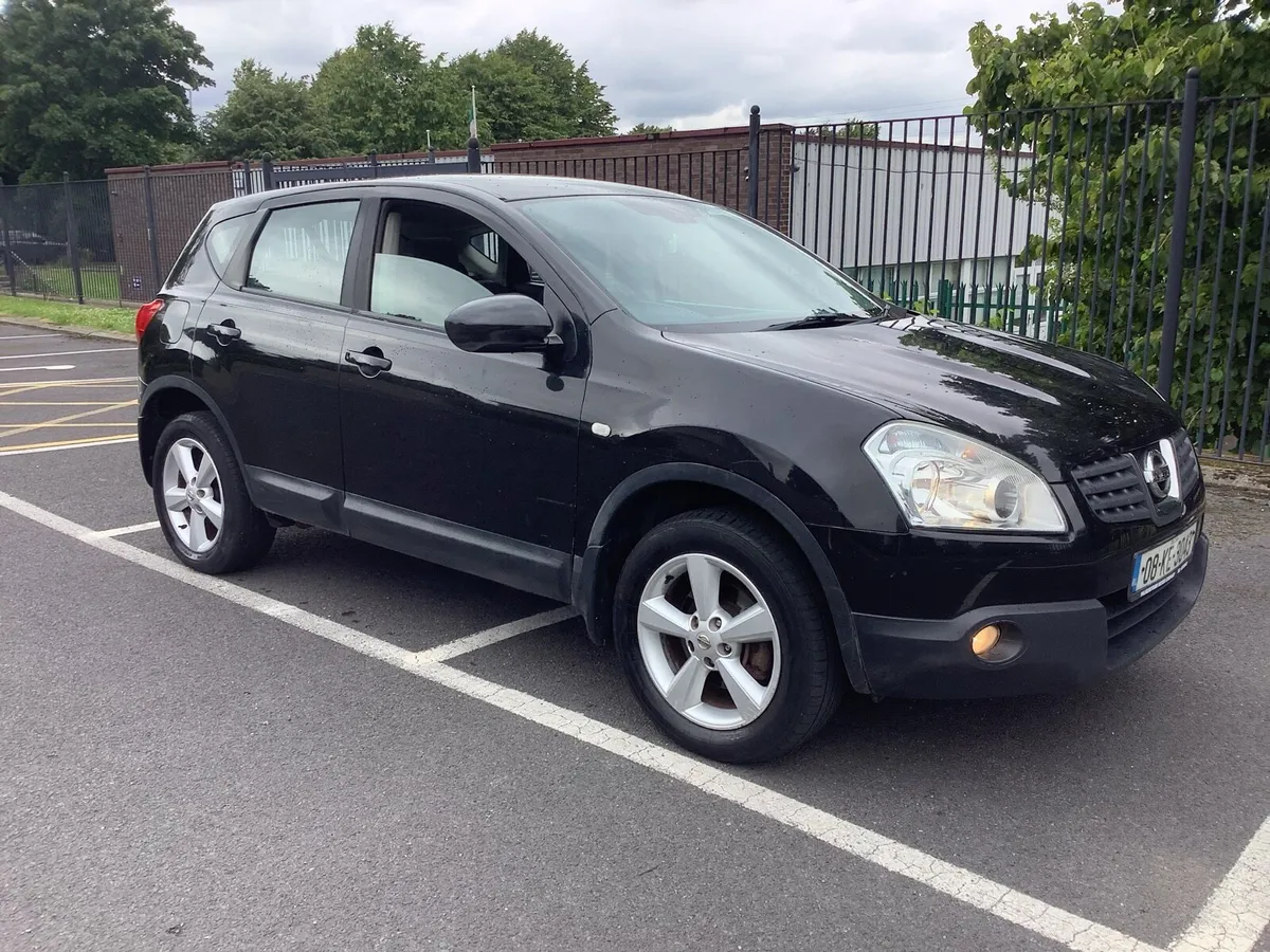 NISSAN QASHQAI  1.6 SVE ‘ NEW NCT/ HIGH SPEC/ MINT - Image 1