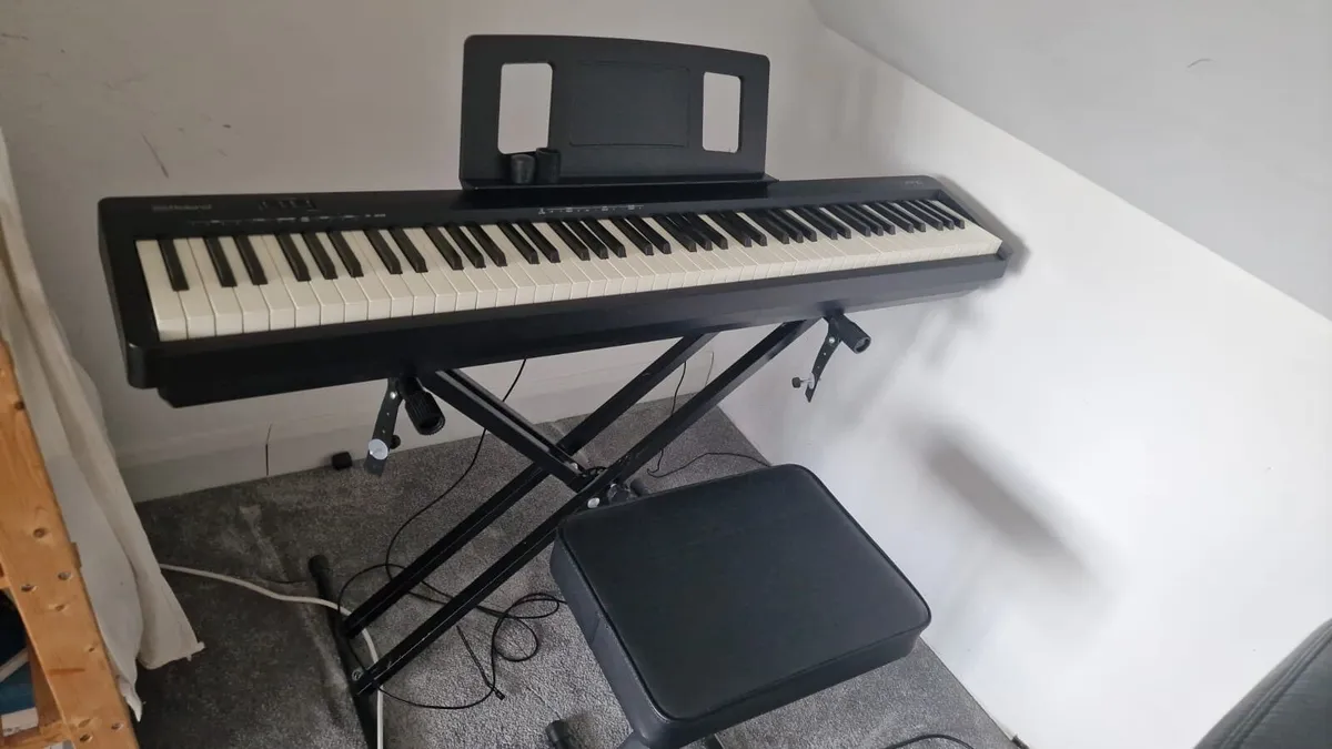 Digital Piano - Image 1