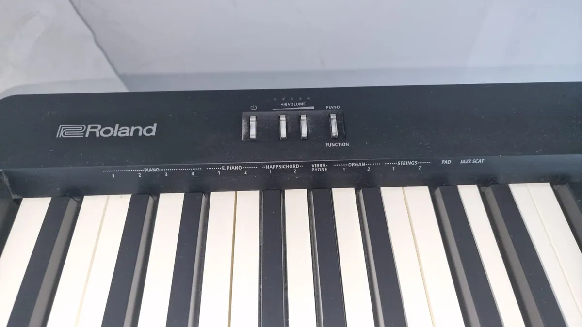Digital Piano - Image 3
