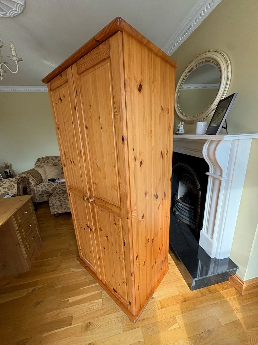 Freestanding Wardrobe - Image 4