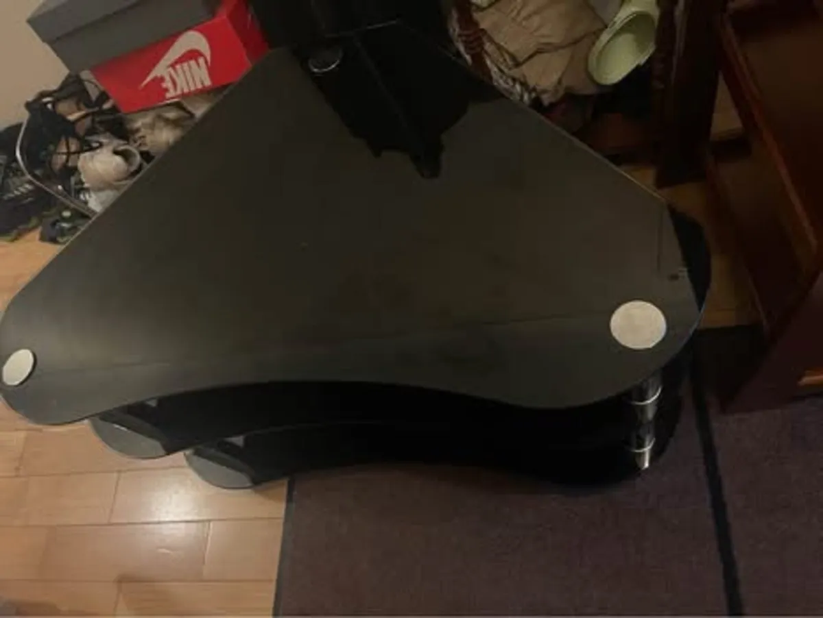 Glass tv stand - Image 3