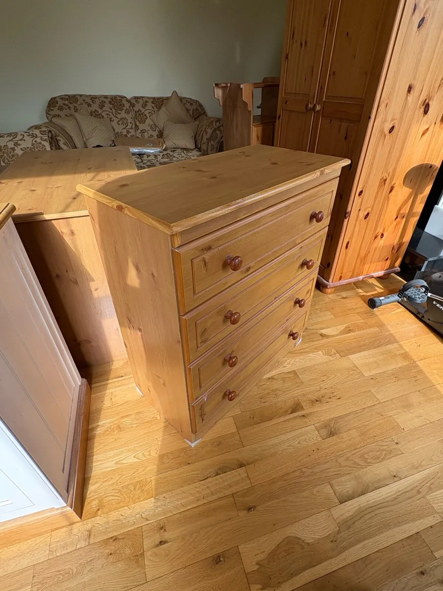Chest of Drawers (4 Drawers) - Image 2