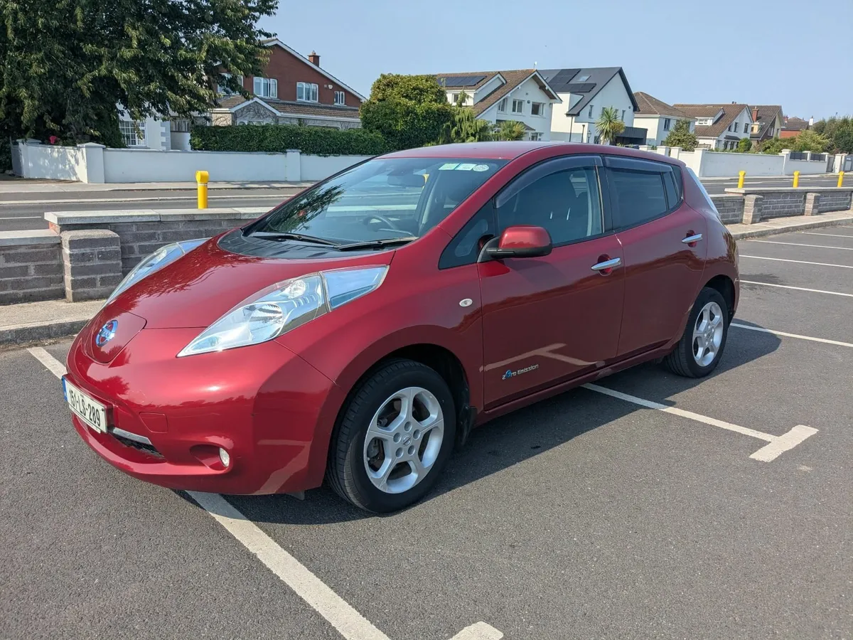 Nissan Leaf 2015 11/12 bars battery life - Image 1