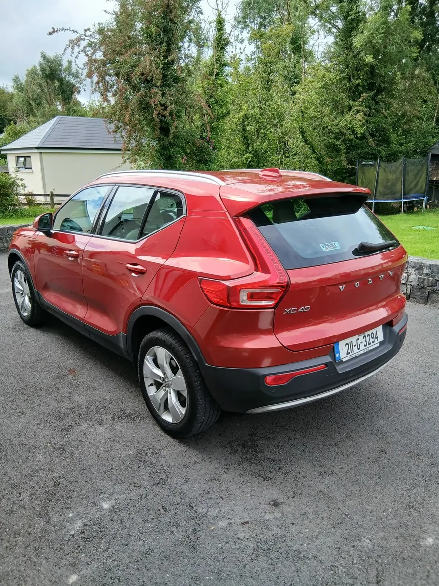 Volvo XC40 2021 - Image 2