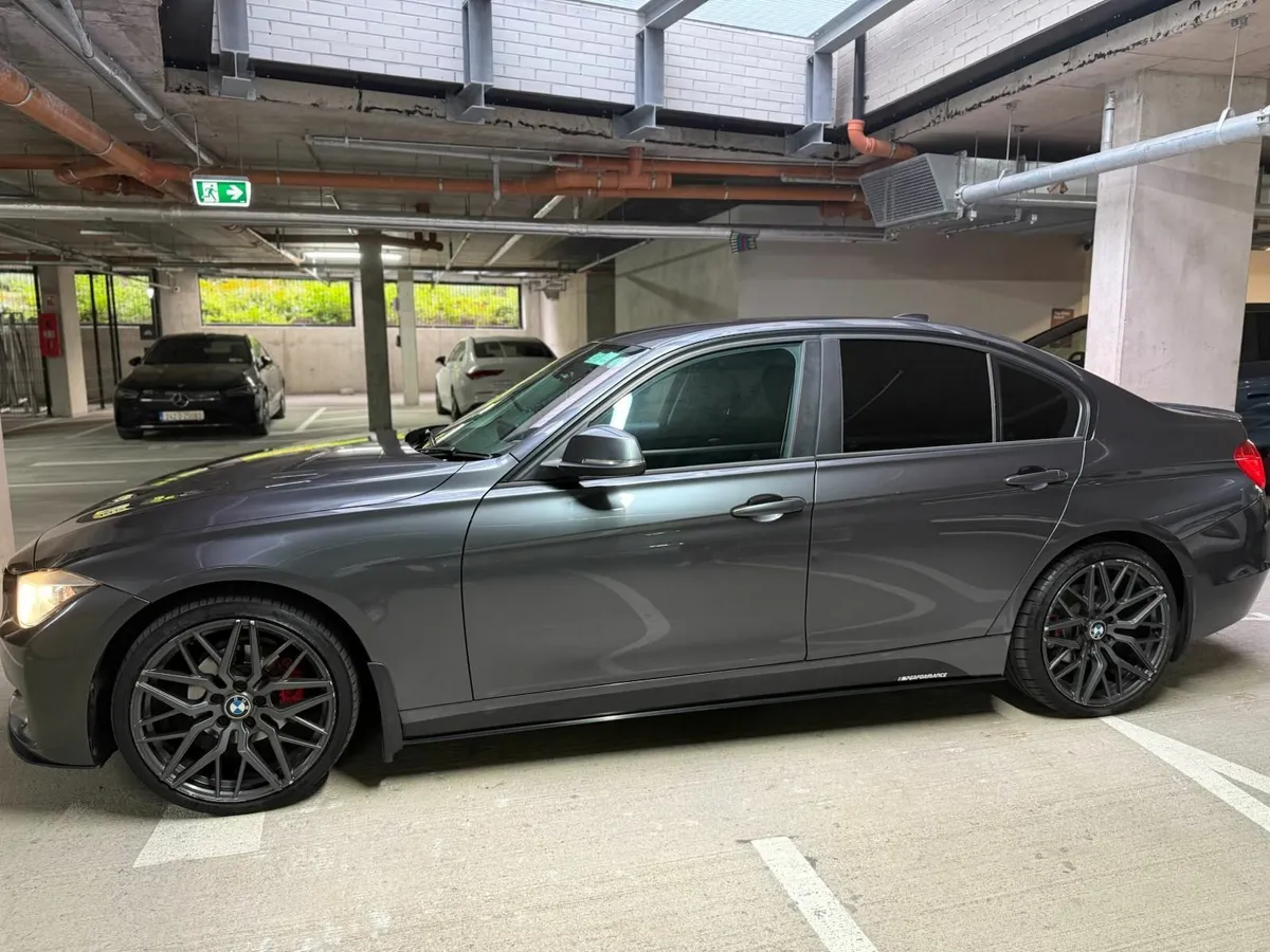 BMW 320d 2012 F30 Efficient Dynamics - Image 1