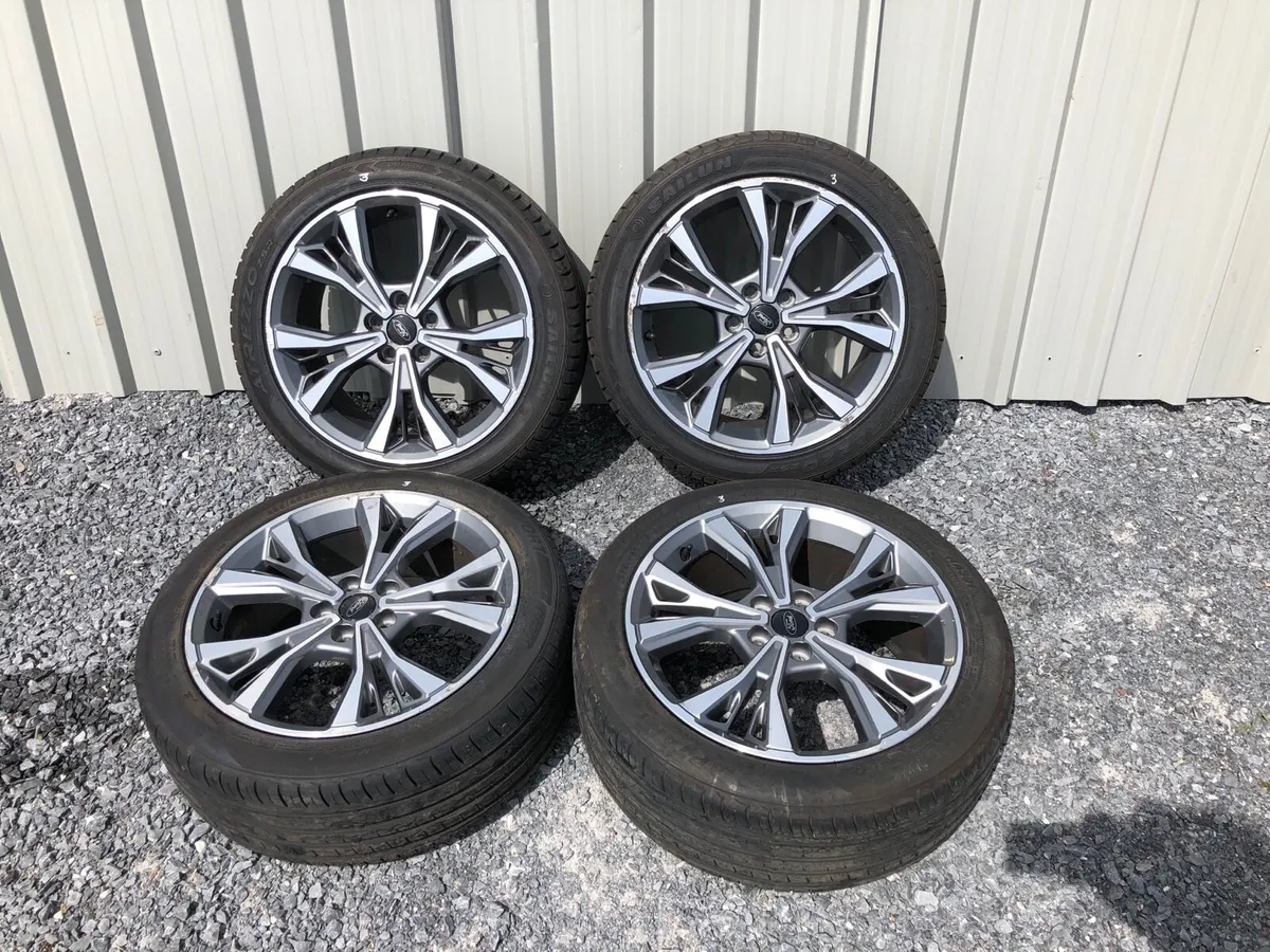 18” genuine Ford ST-Line Mondeo alloys - Image 1