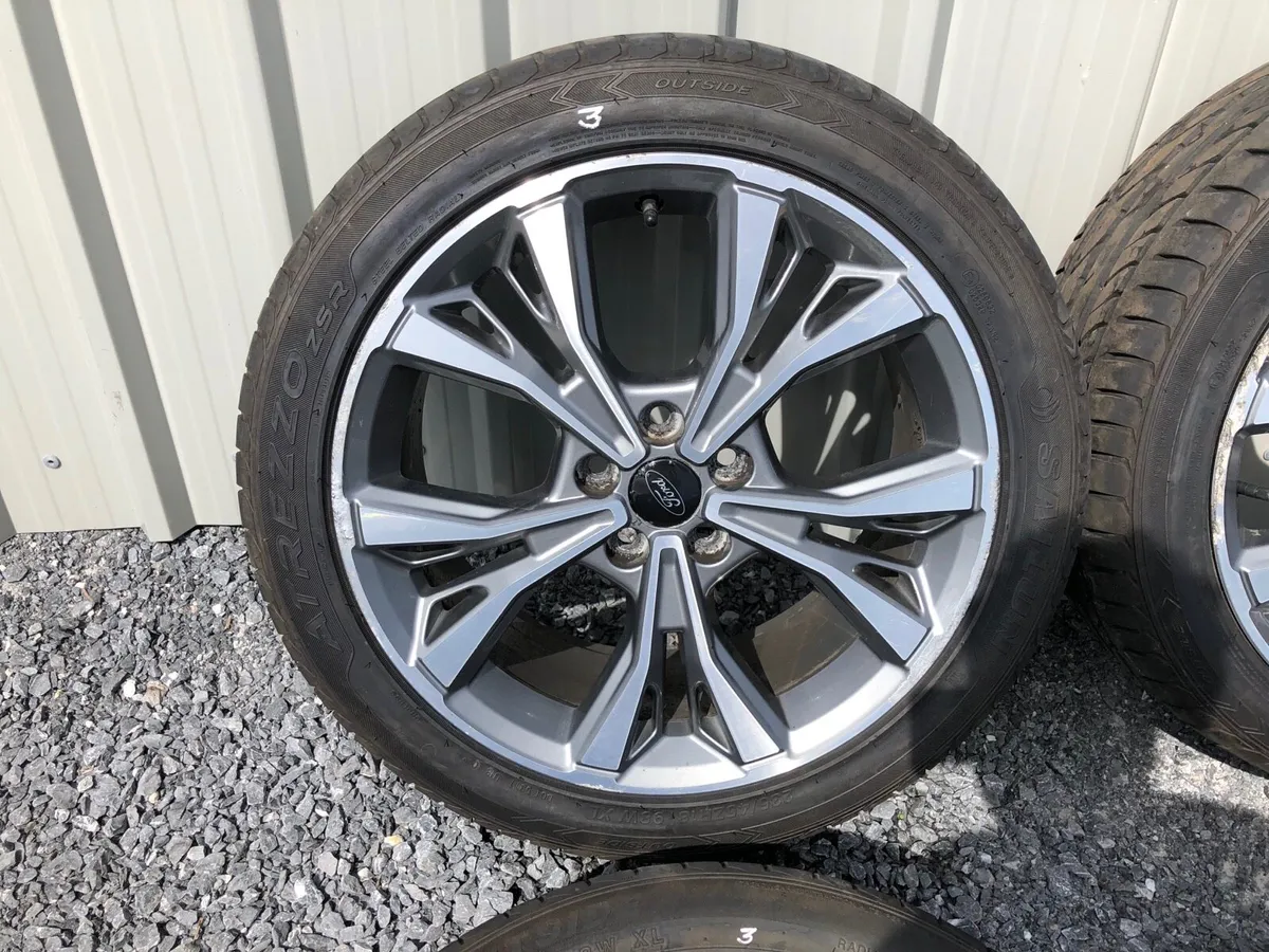 18” genuine Ford ST-Line Mondeo alloys - Image 2