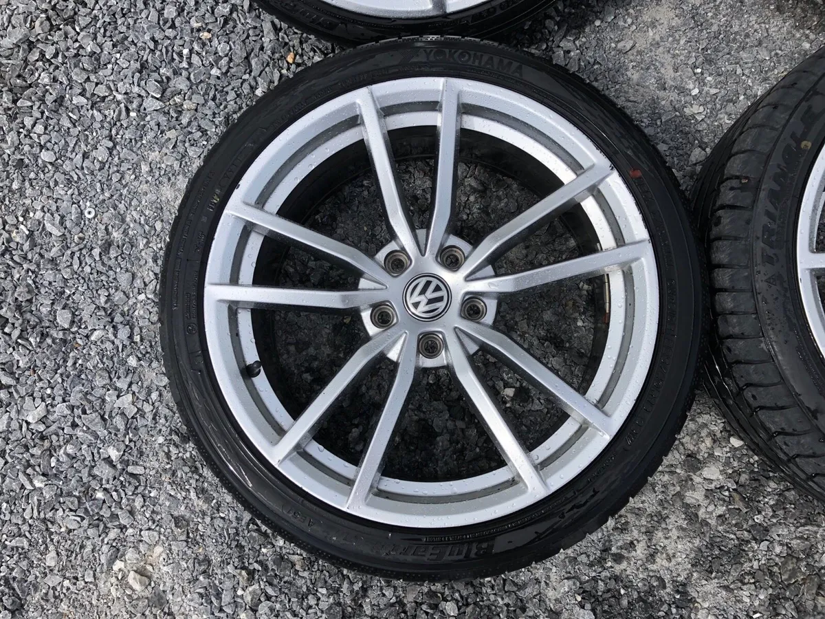 18” VW Golf R style alloys - Image 4
