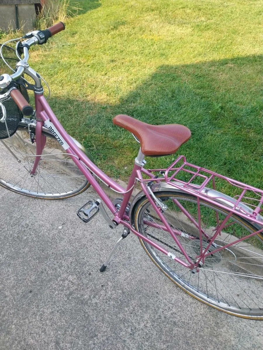 Ladies Adult Bicycle - Image 2