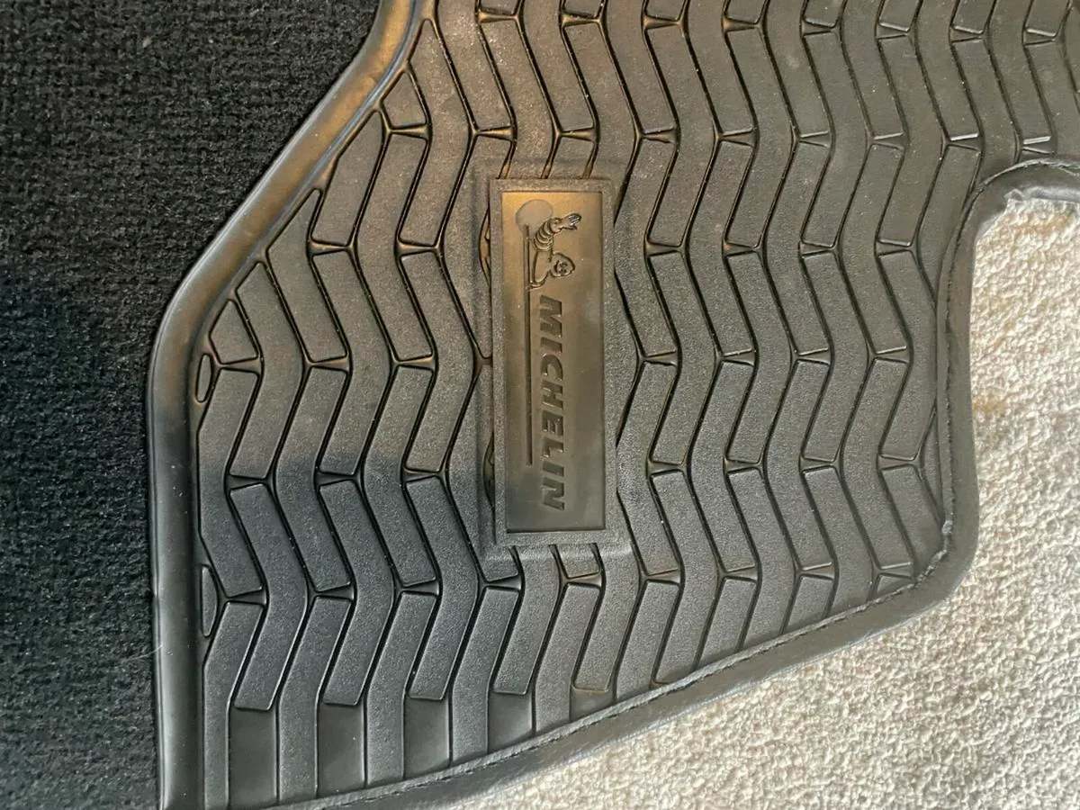 BMW 5 series fitted Michelin Mats - Image 3