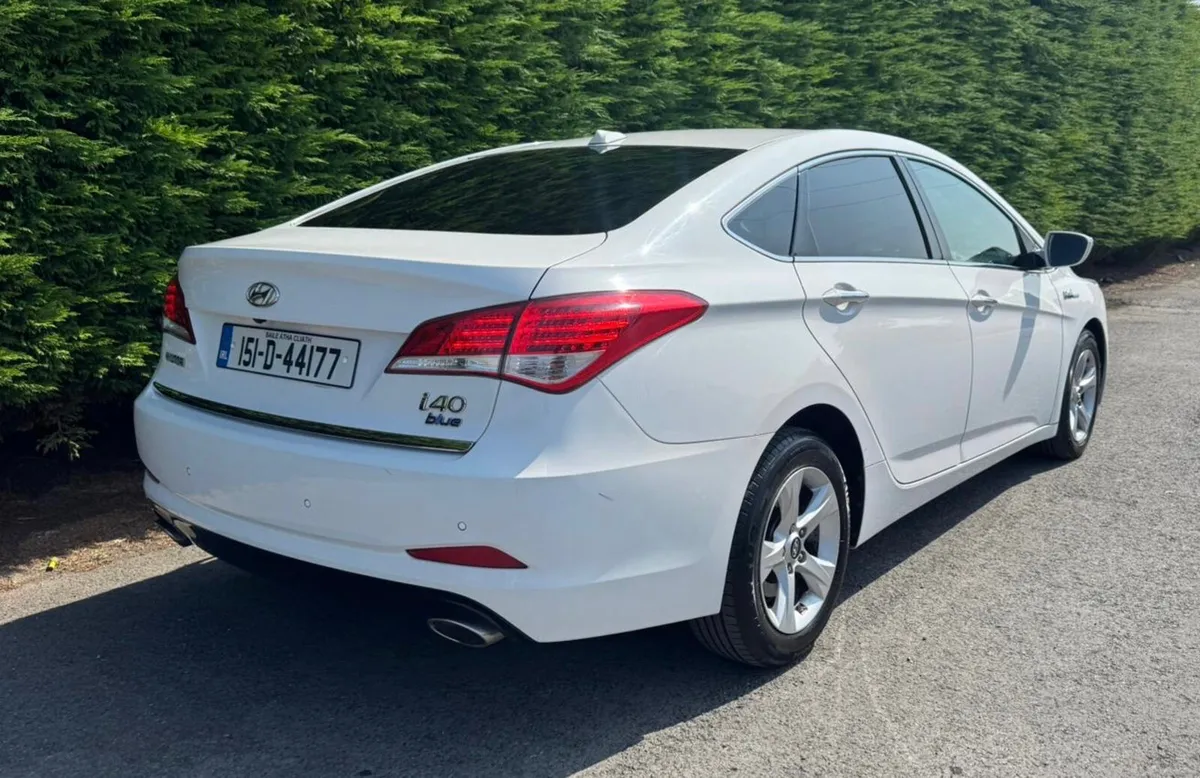 Hyundai i40 2015 STYLE 1.7 Crdi  NCT 05-26 - Image 3