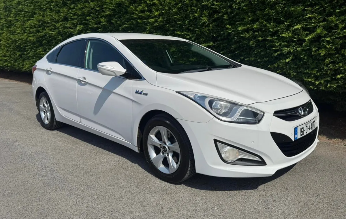 Hyundai i40 2015 STYLE 1.7 Crdi  NCT 05-26 - Image 1
