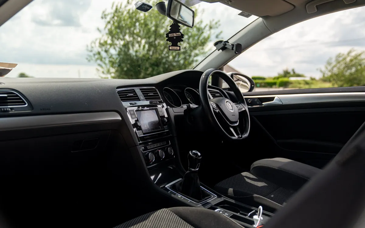 Volkswagen Golf 2019 - Image 3