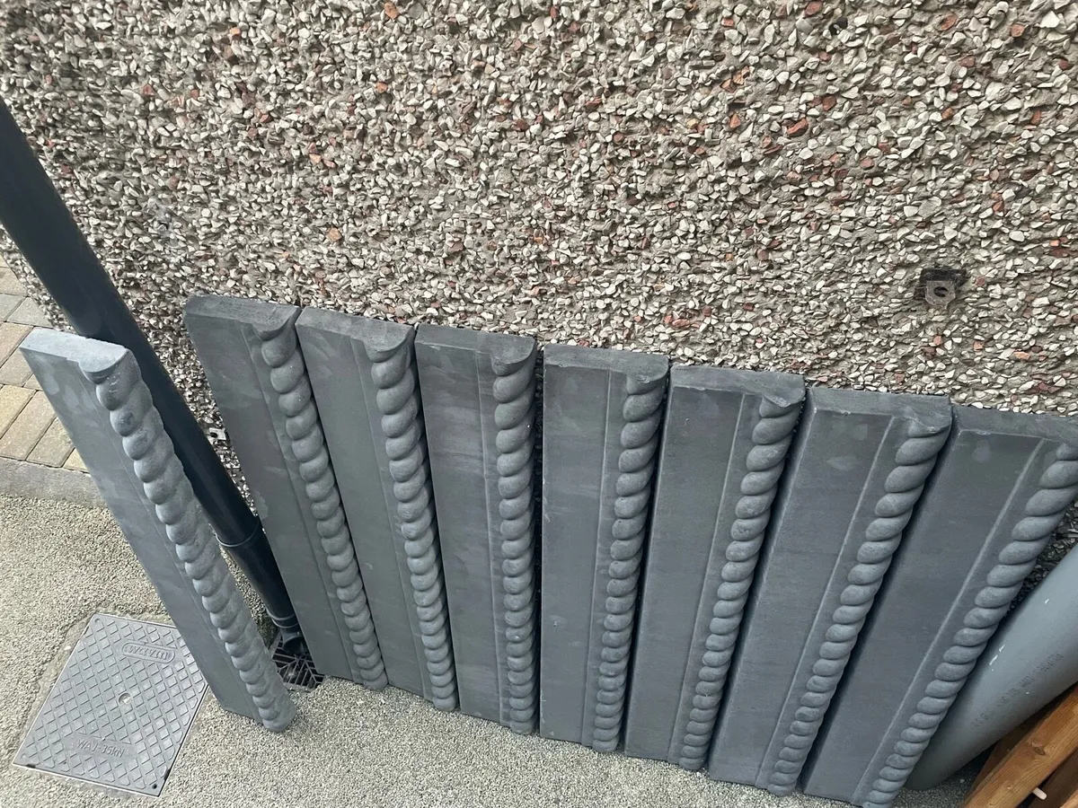 Concrete rope edging/Kerb - Image 1
