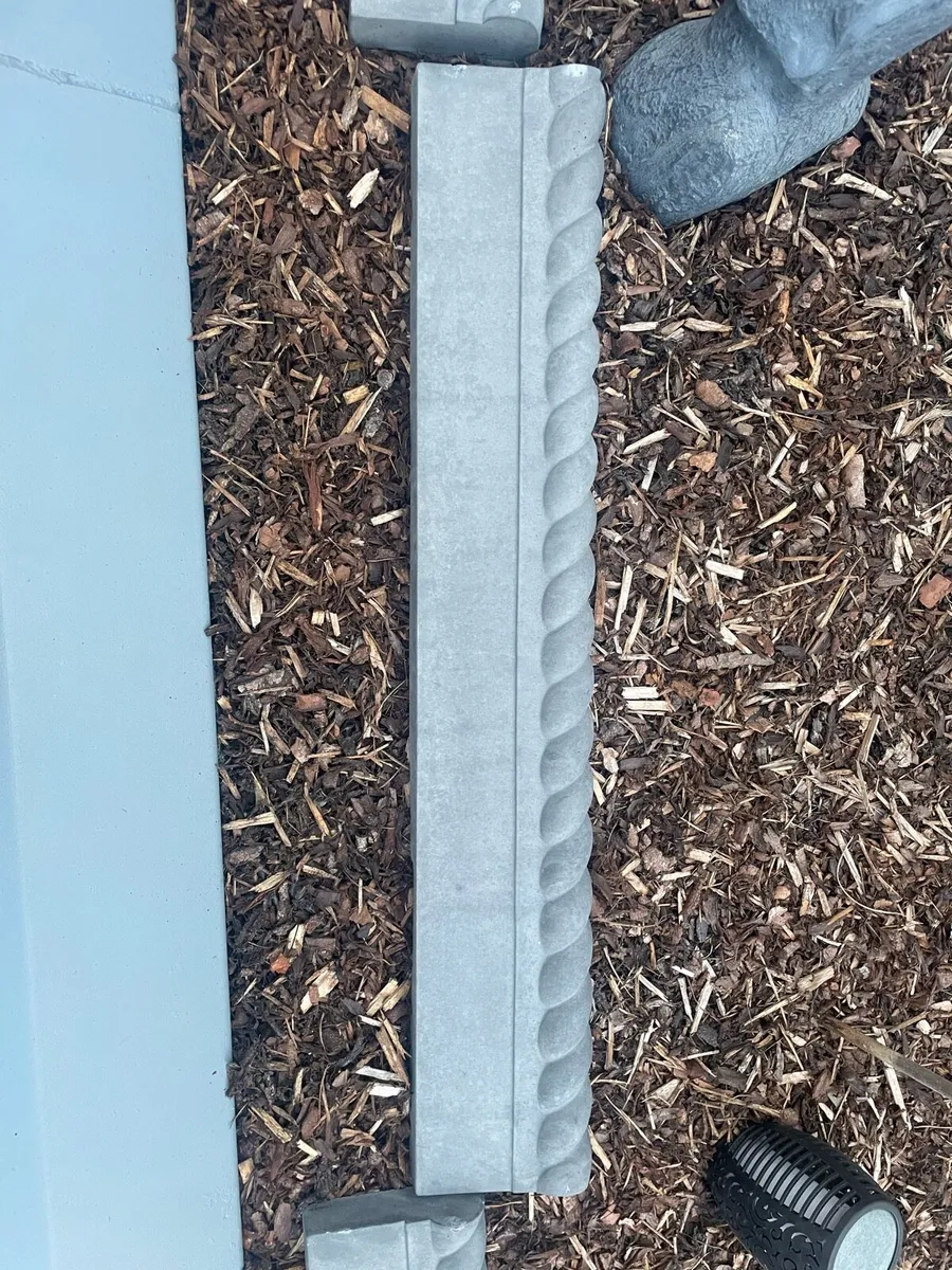 Concrete rope edging/Kerb - Image 3