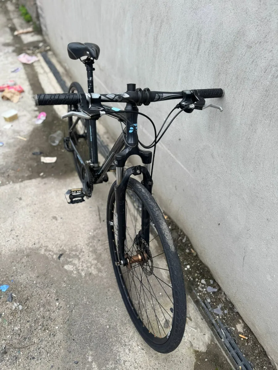 DHS hybrid bike - Image 3