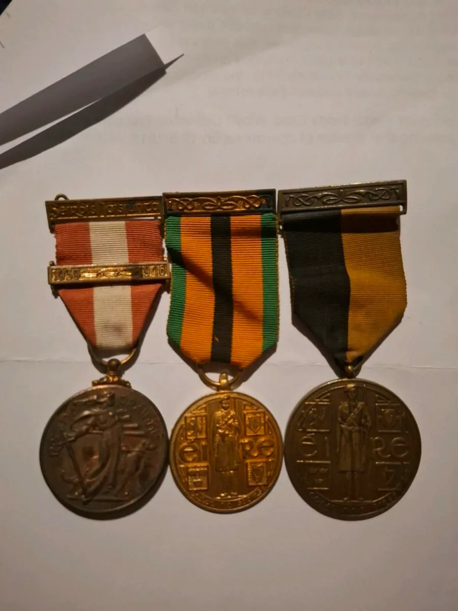 War of Independence Medals - Image 1