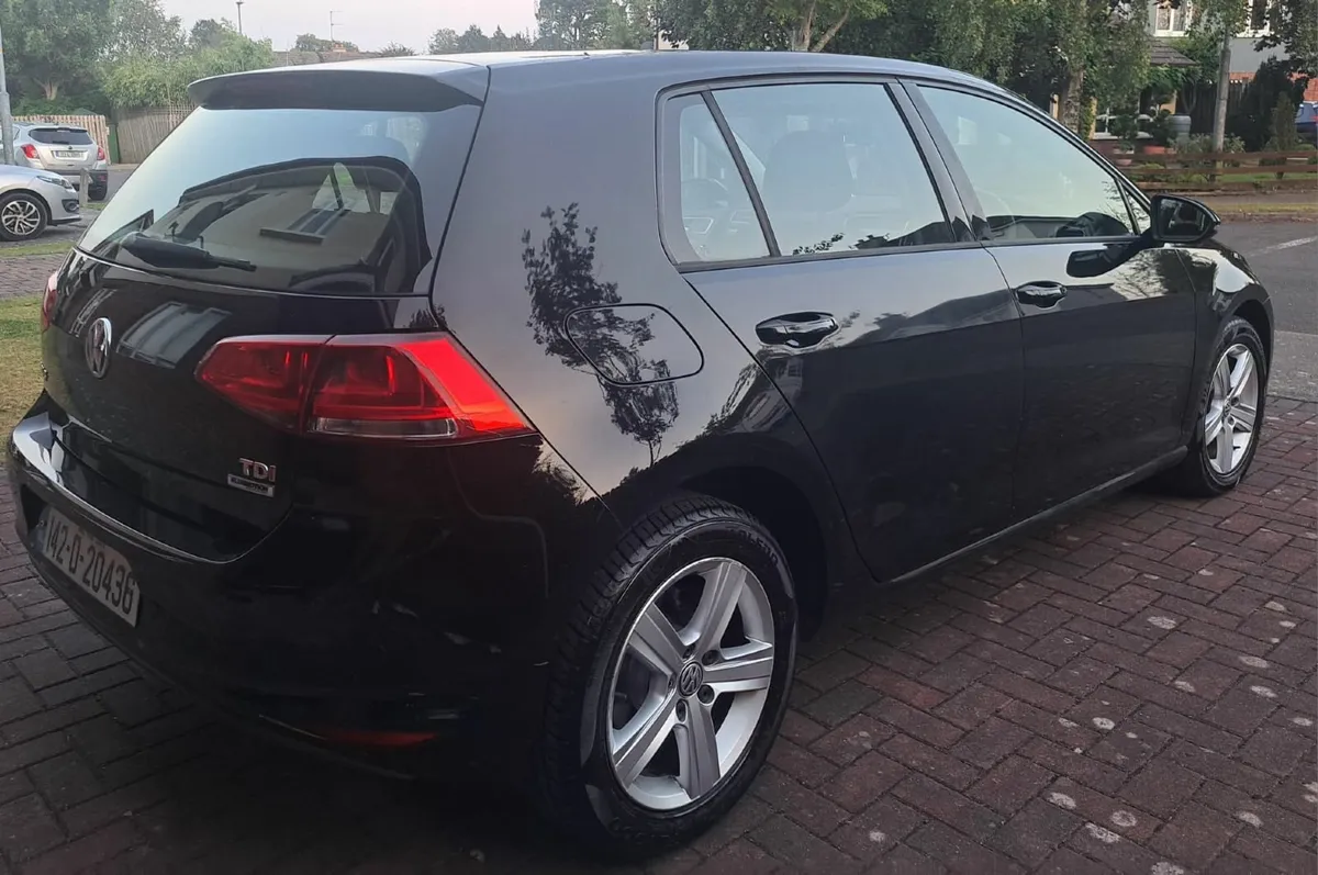 Volkswagen Golf 2014 DTI 1.6L Diesel - Image 1