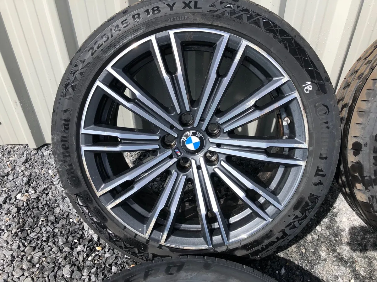 Genuine 18” G30 BMW MSport alloys - Image 2