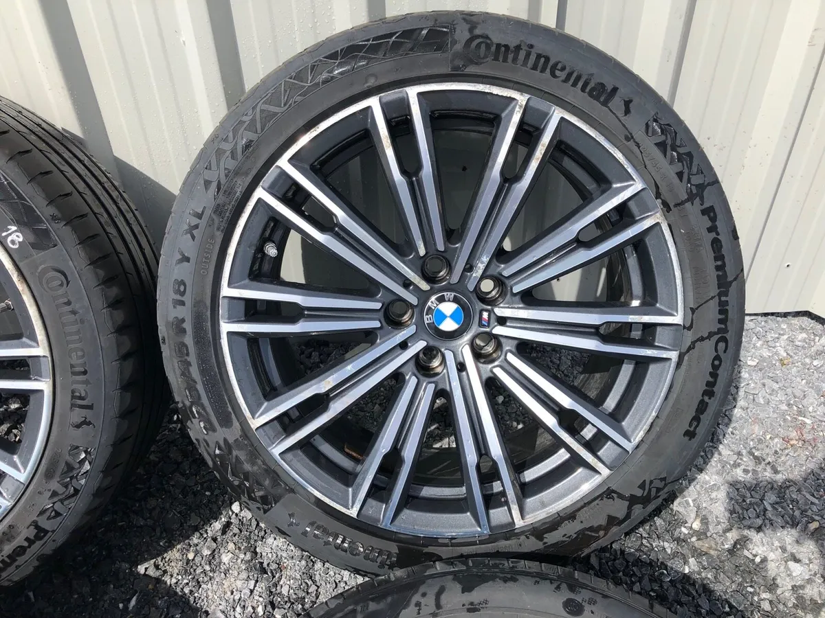 Genuine 18” G30 BMW MSport alloys - Image 3