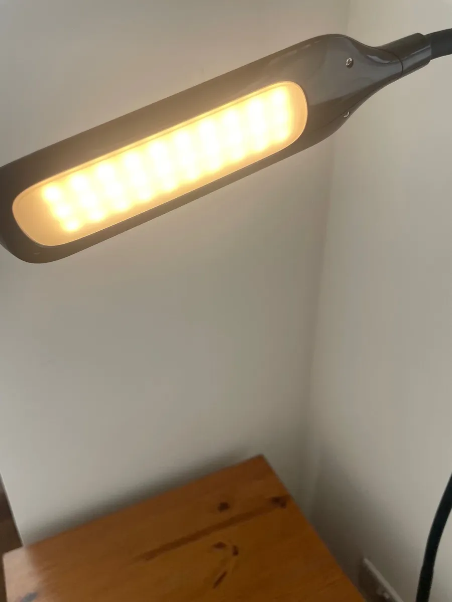 Famirosa reading lamp - Image 3