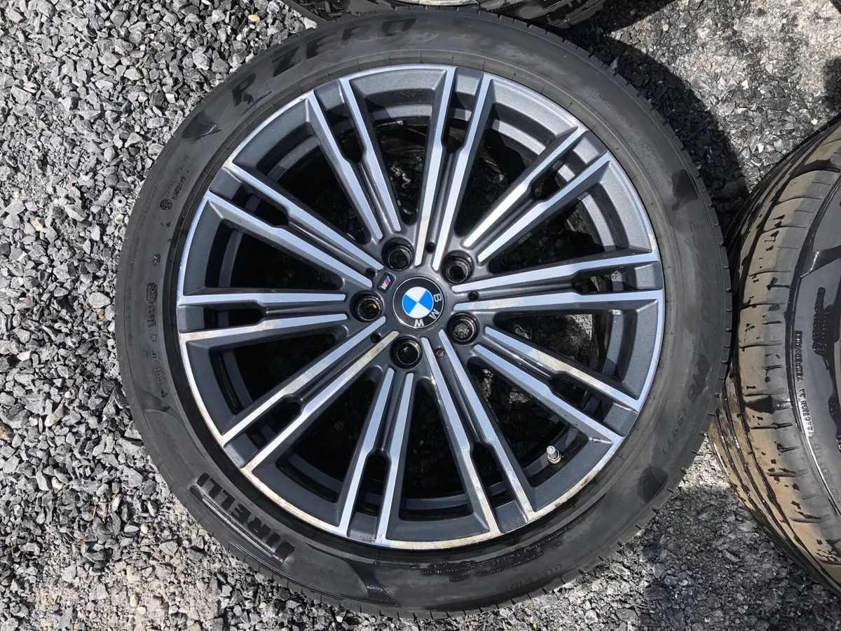 Genuine 18” G30 BMW MSport alloys - Image 4