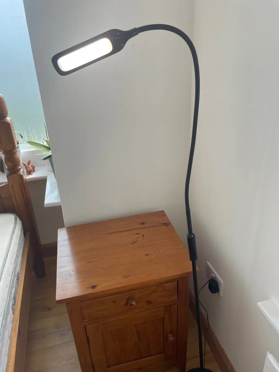 Famirosa reading lamp - Image 1