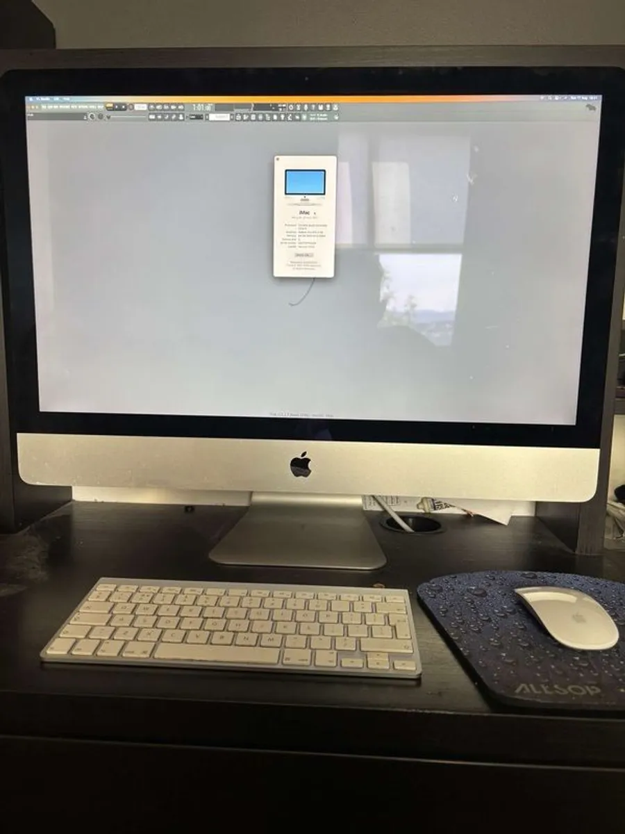 Apple monitor - Image 2