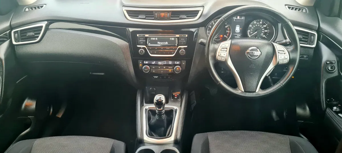 NISSAN QASHQAI 1.2 PETROL ACENTA SMART VISION 2015 - Image 3