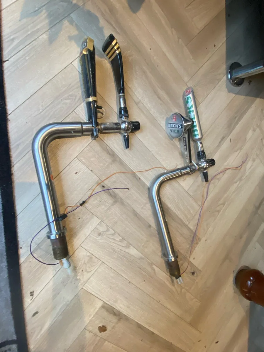 Bar taps