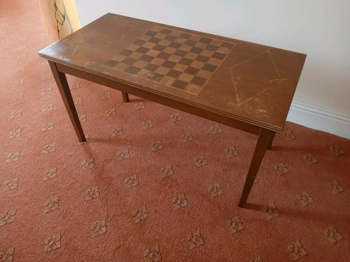 Games / Chess / Draughts Coffee table - Image 1