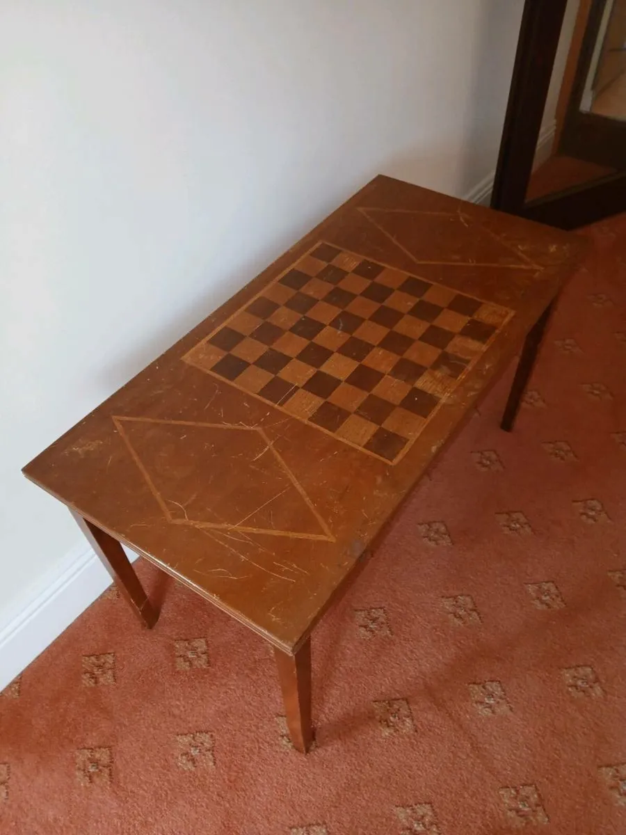 Games / Chess / Draughts Coffee table - Image 4