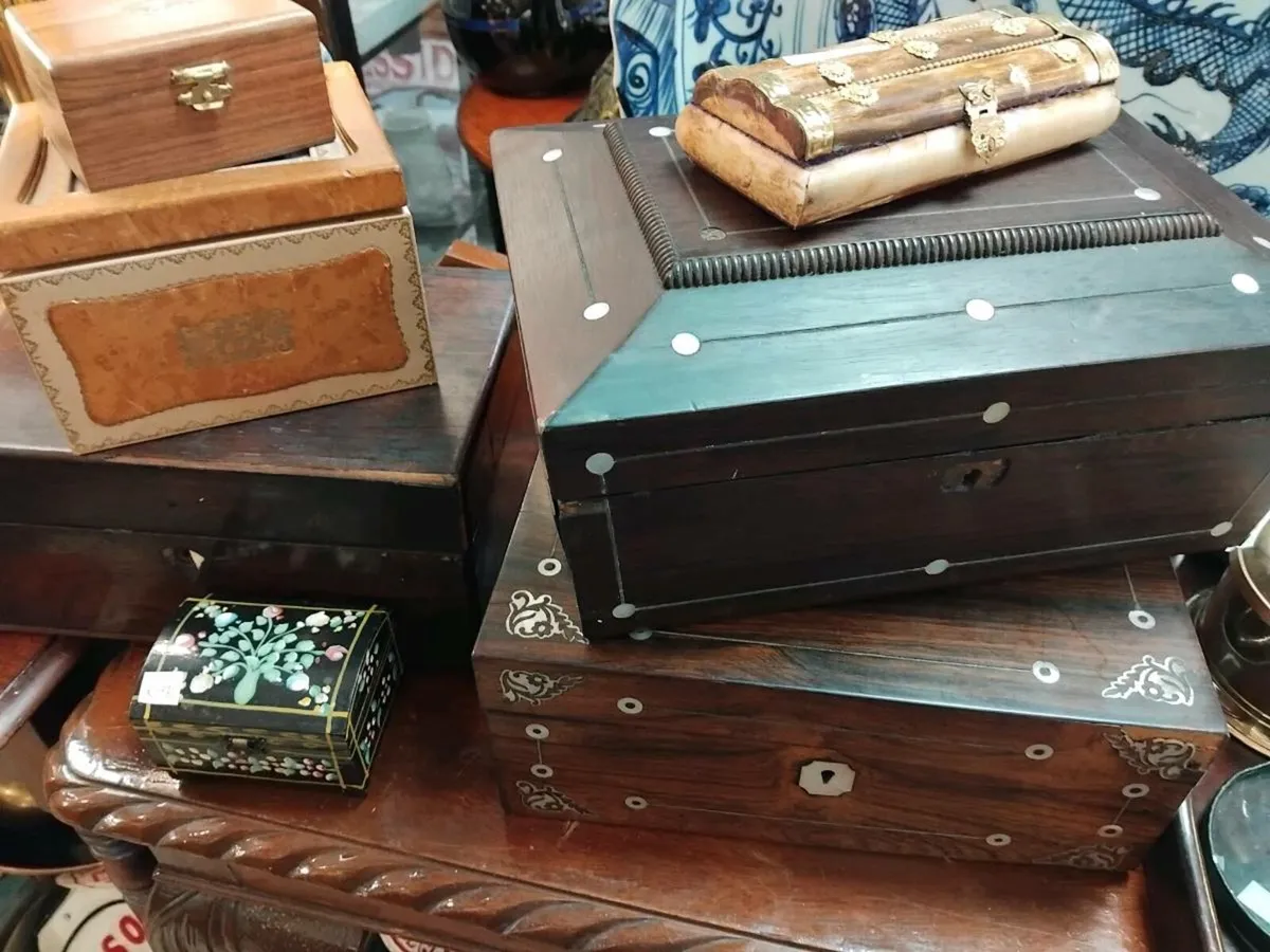 Antiques - Image 3