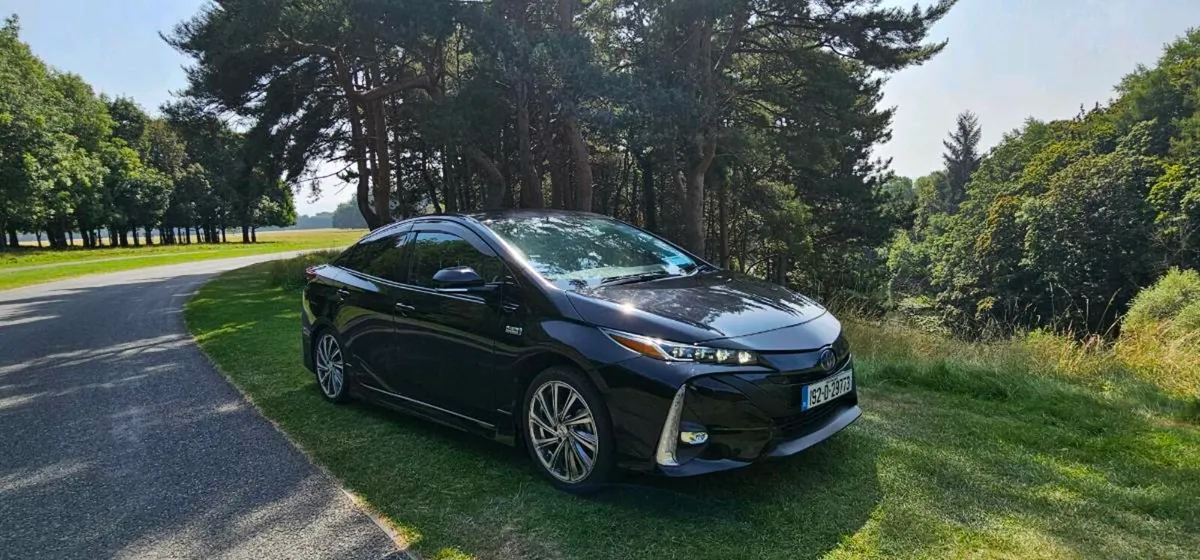 TOYOTA PRIUS PHV 1.8 PATROL , PLUG-IN , HYBRID - Image 2