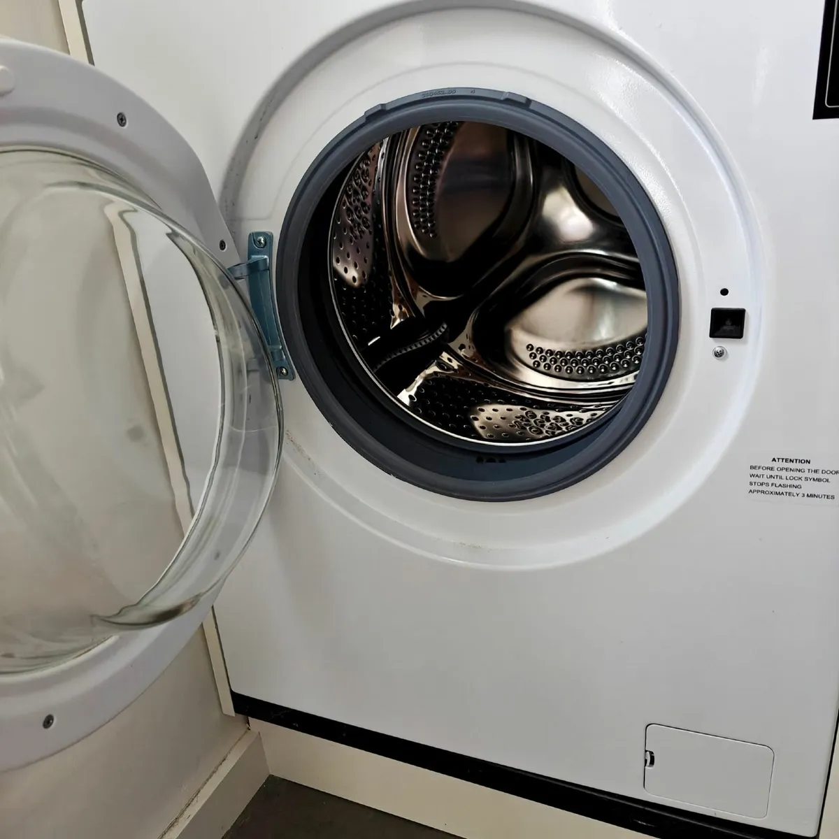 Washing machine - Image 4