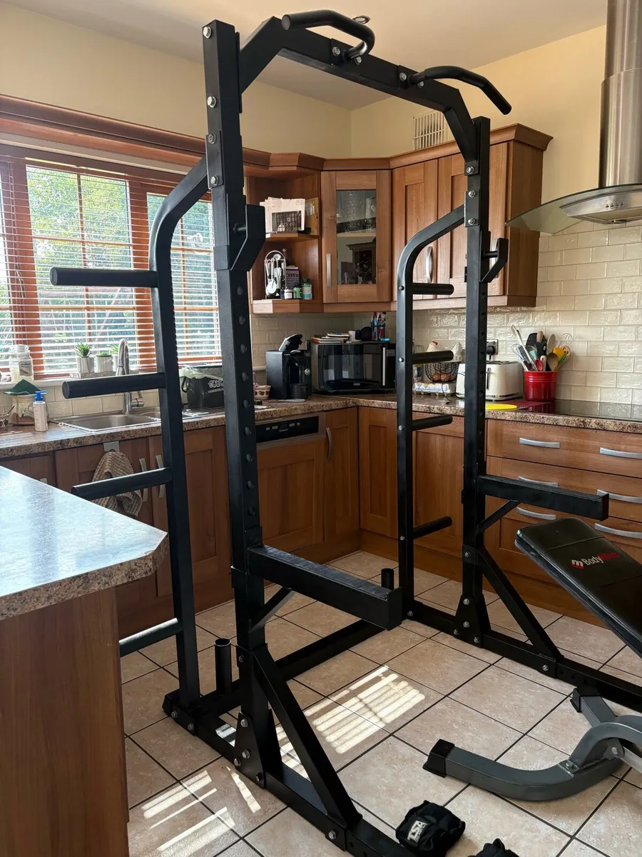 AMAZING GYM WEIGHTLIFTING FULL SET UP, POWER RACK! - Image 4