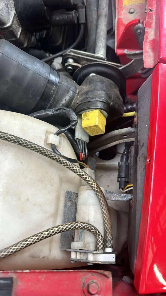 Porsche 944 1985 - Image 3