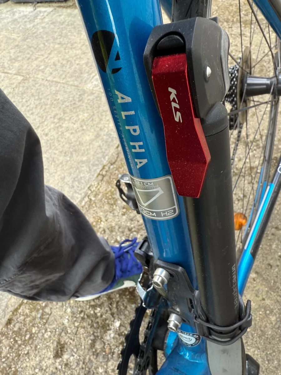 Trek Alpha 100 series aluminum road bike - Image 3
