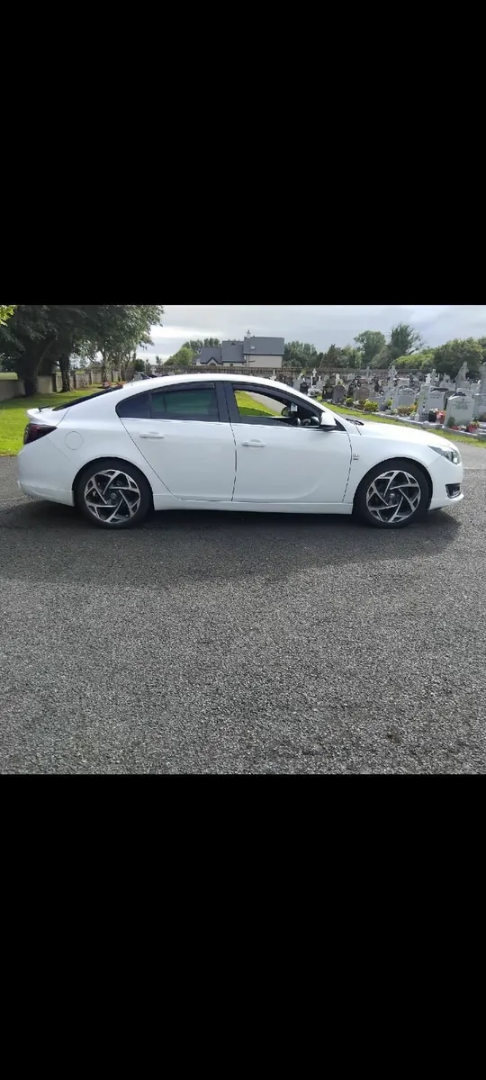 Vauxhall Insignia 2014 sri - Image 4
