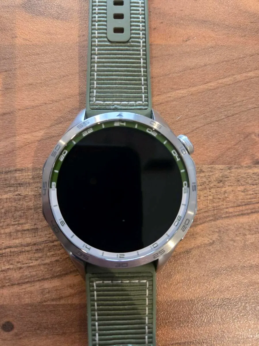 Huawei Watch GT4 - Image 4