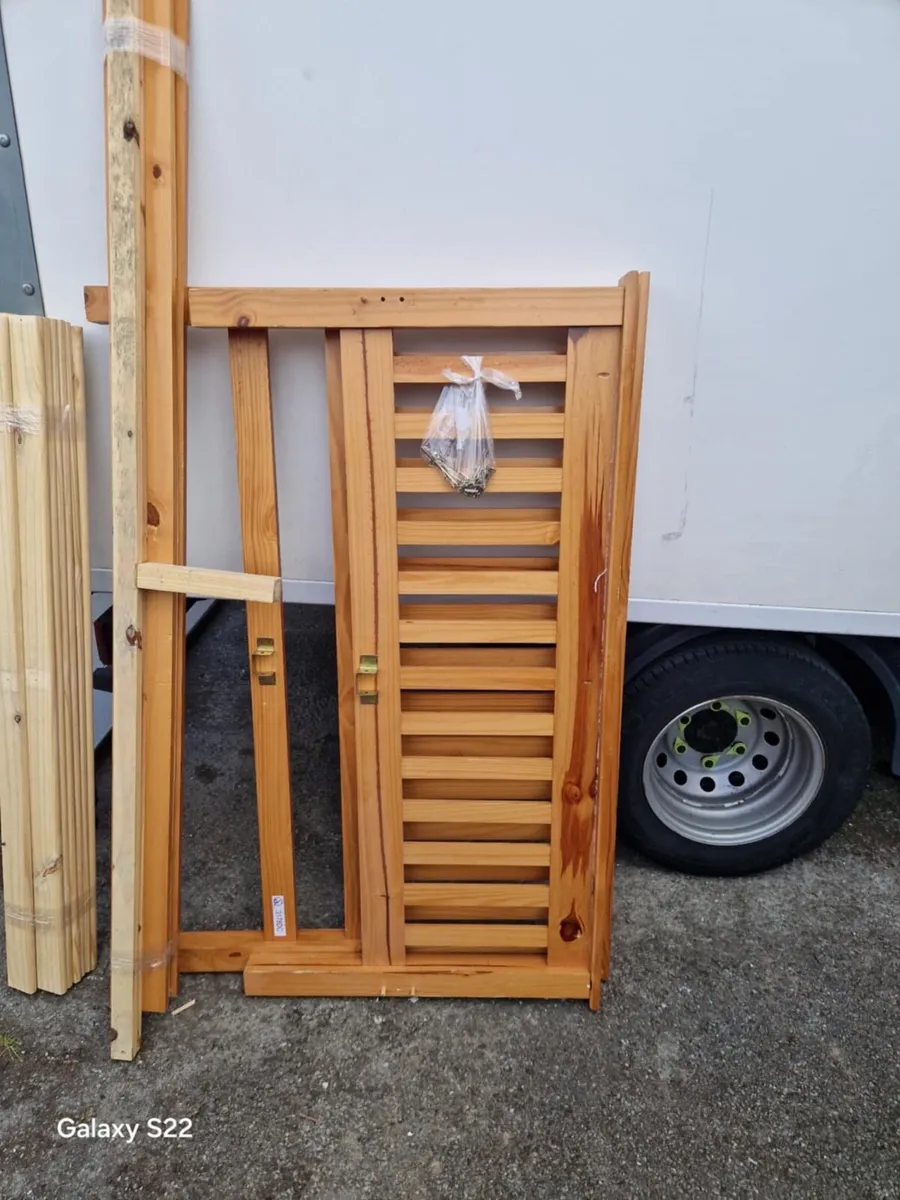 4,6 ft dpuble pine bed frame - Image 3