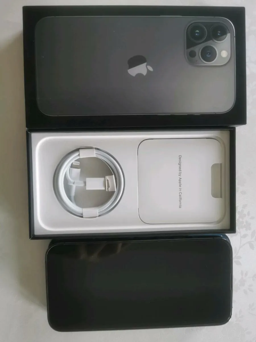 IPhone 15 - Image 4