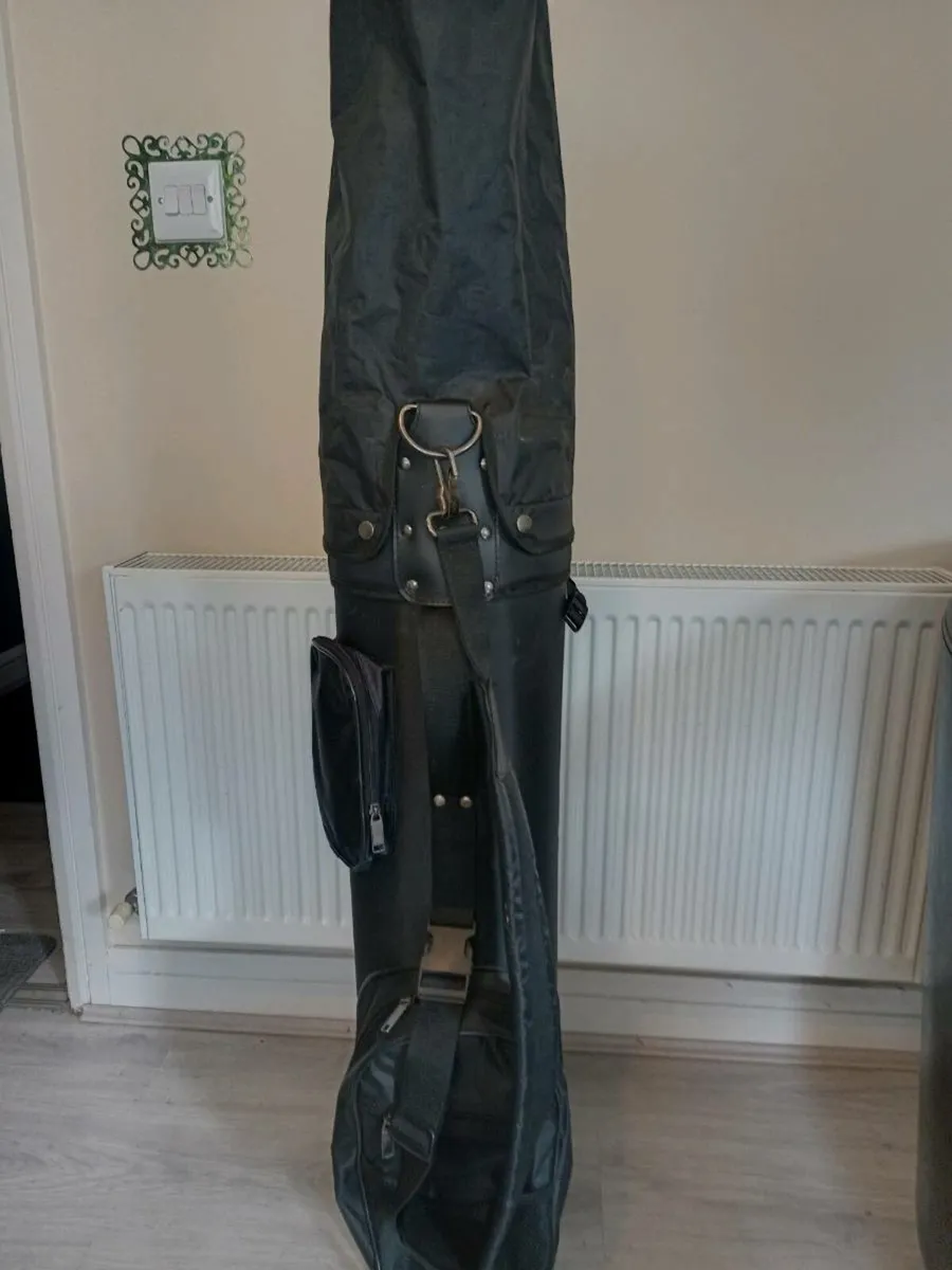 Donnay international waterproof Golf bag. - Image 3