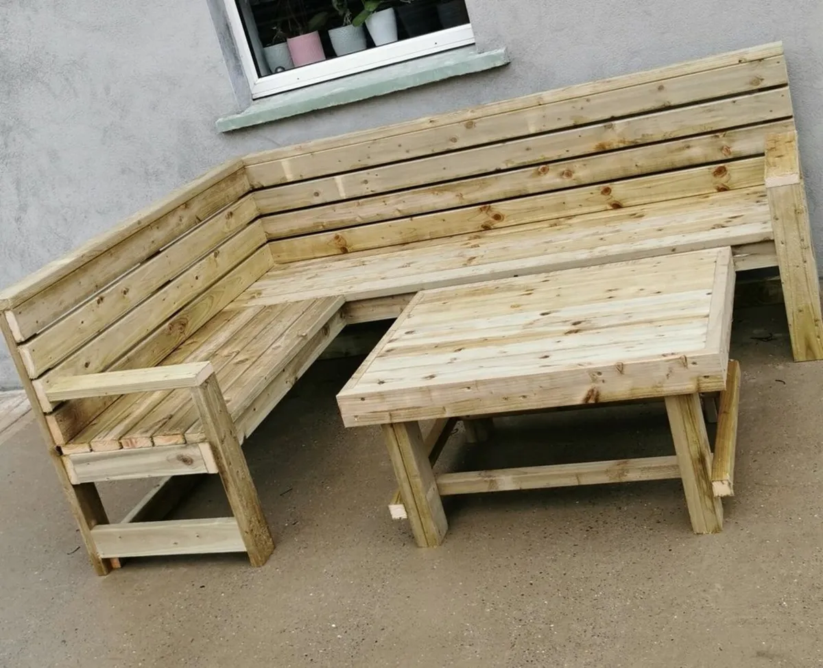 Garden furniture - Image 1