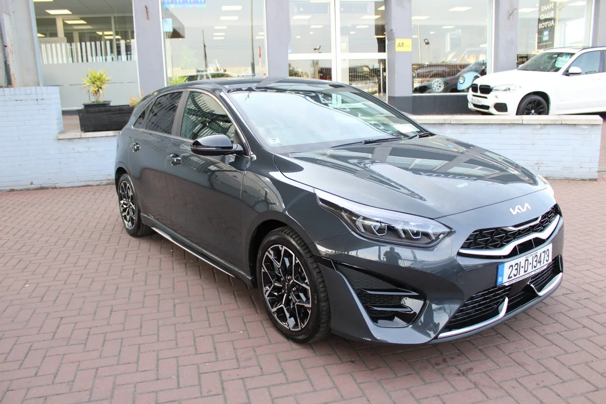 Kia Ceed 2023 - Image 1