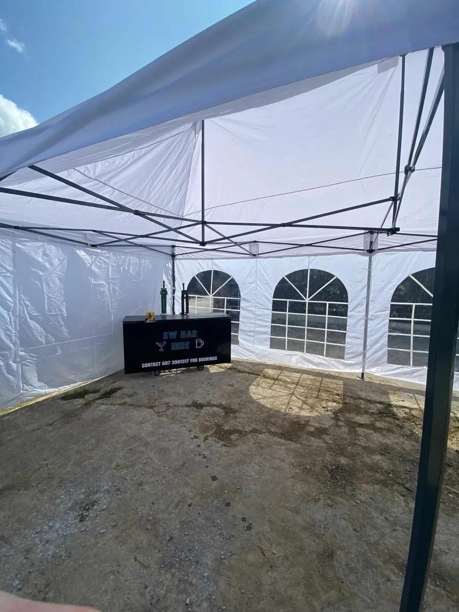 Portable bar/marquee for hire - Image 4