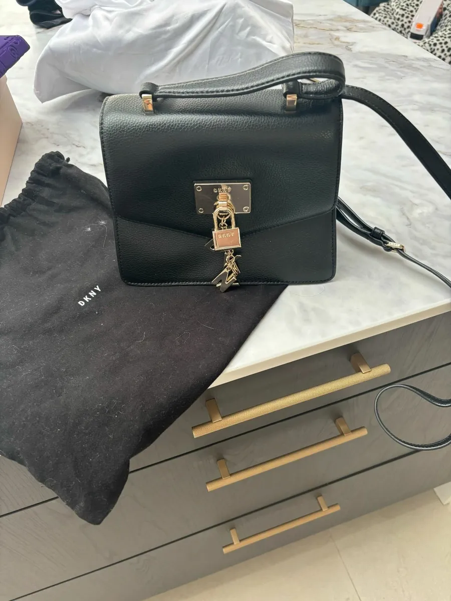 Never used black DKNY leather bag - Image 2
